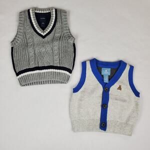 NWOT Baby Gap Sweater Vests 0-3M